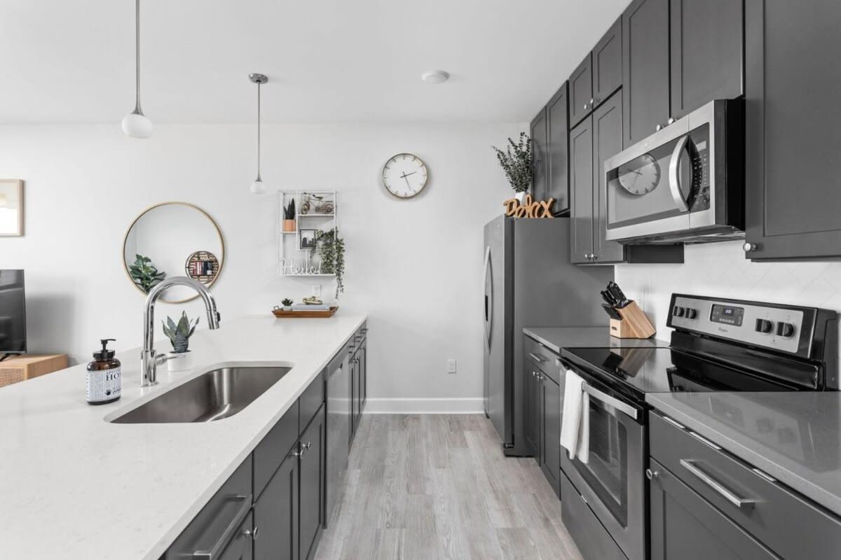 Appartement Cozysuites Stylish 2br At Meridian Kessler *